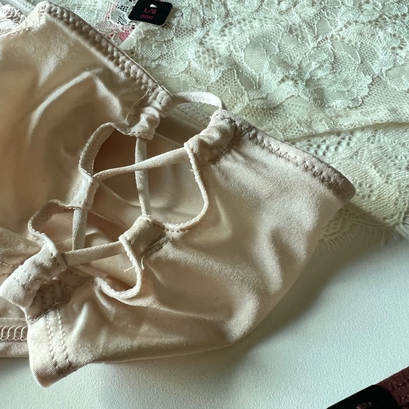 La Senza Panties! •LRG • NWT • Cotton, Lace, silky fabrics - Picture 4 of 9